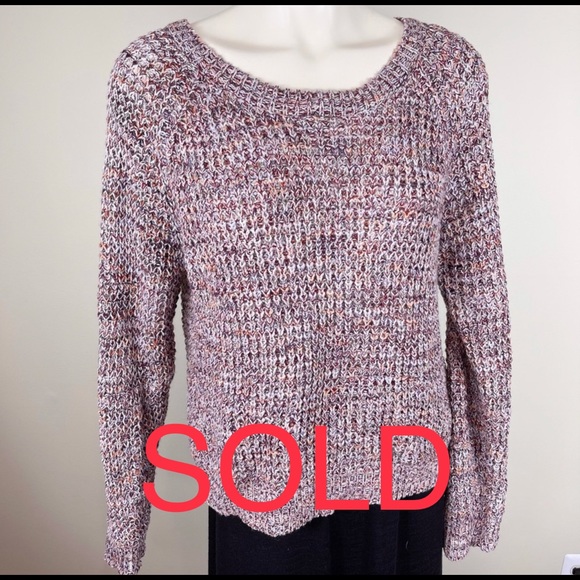 Charlotte Russe Sweaters - CHAROLETTE RUSSE V BACK woven knit sweater M